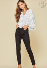 Load image into Gallery viewer, Jude Top